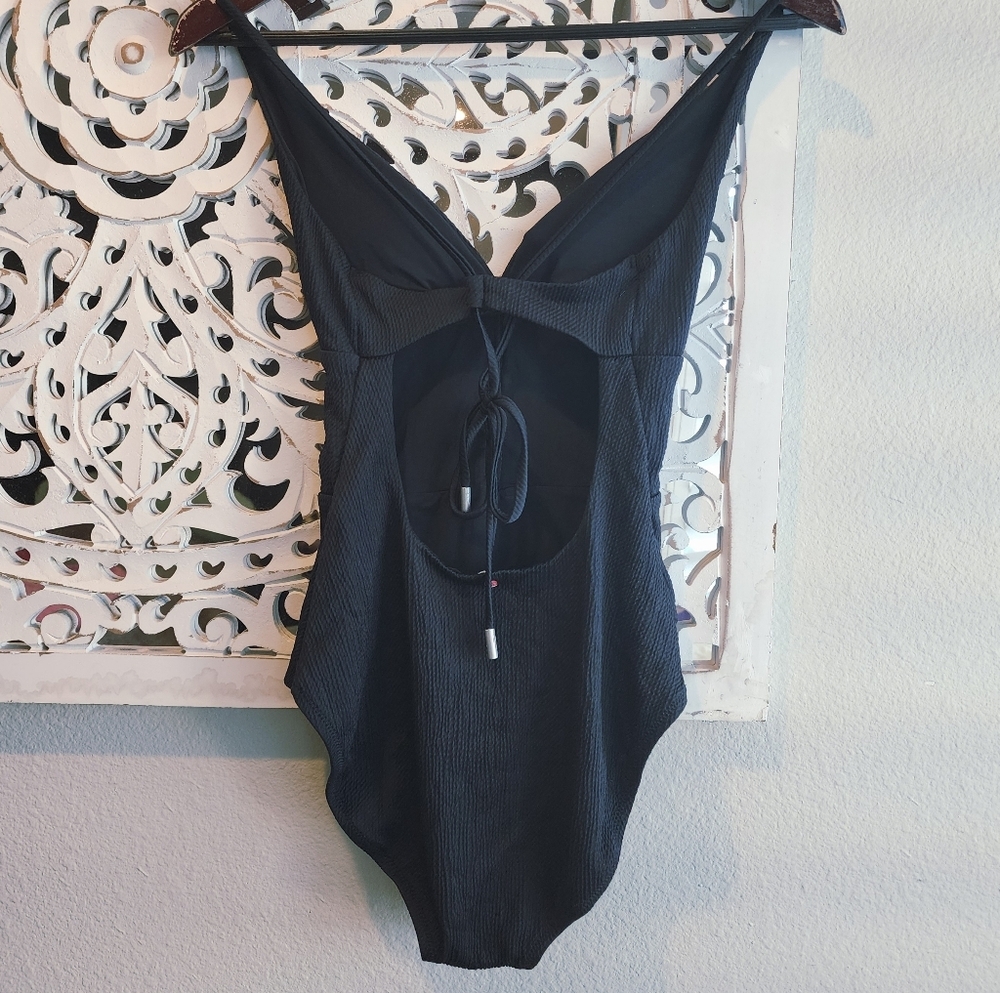 RED CARTER JUANITA BLACK BODYSUIT EUC WOMENS SIZE MEDIUM - Picture 3 of 12